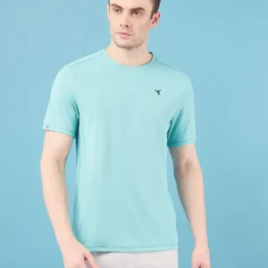 Men Solid Slim Fit Crew Neck